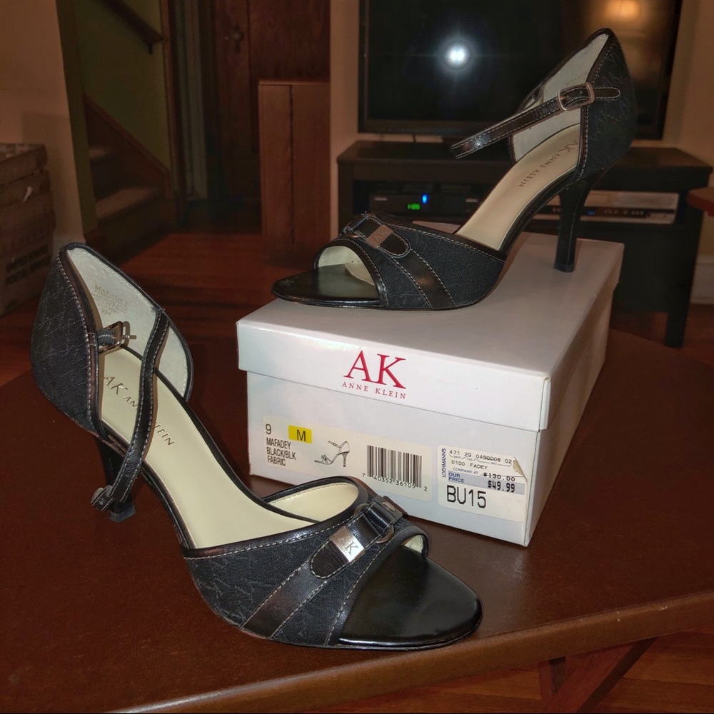 Anne Klein Black Monogram Heels